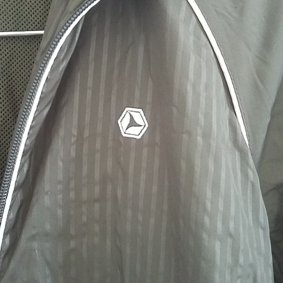 Old Navy windbreaker jacket. green,  M - Picture 3 of 6